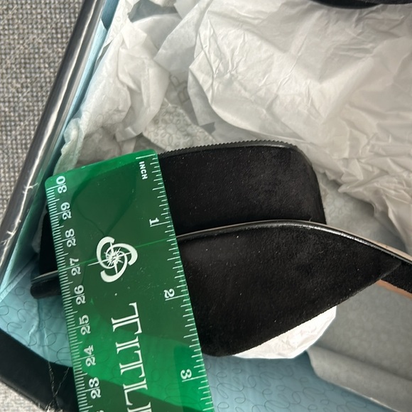 Bernardo Raleigh black suede platform block heels Size 10 M - Picture 15 of 15